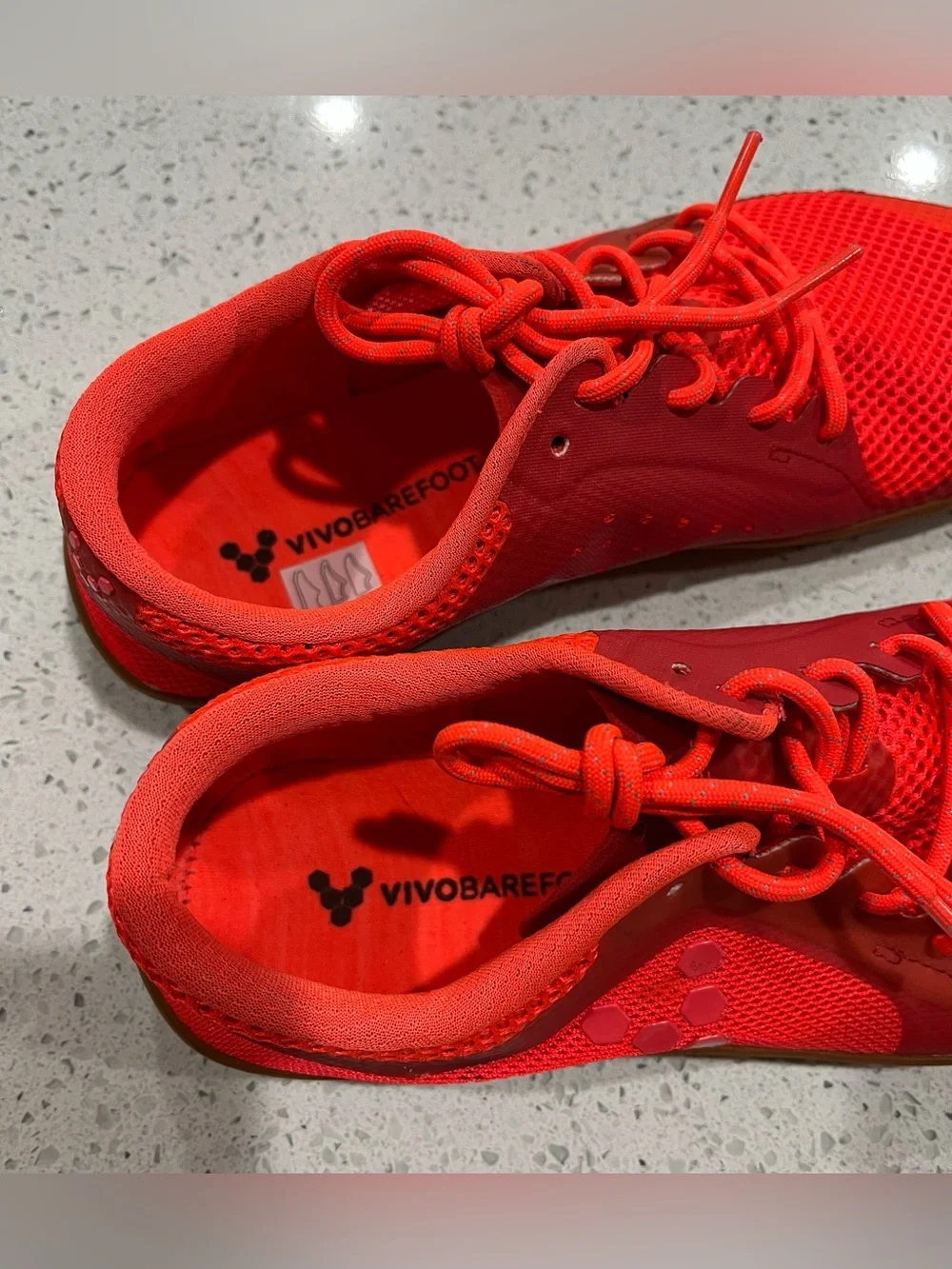 Vivobarefoot Primus Lite III WomensBarefoot Shoes Vibrant Red Size5.5/6 EUR 36